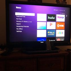 42 Inch Vizio LCD Smart Tv