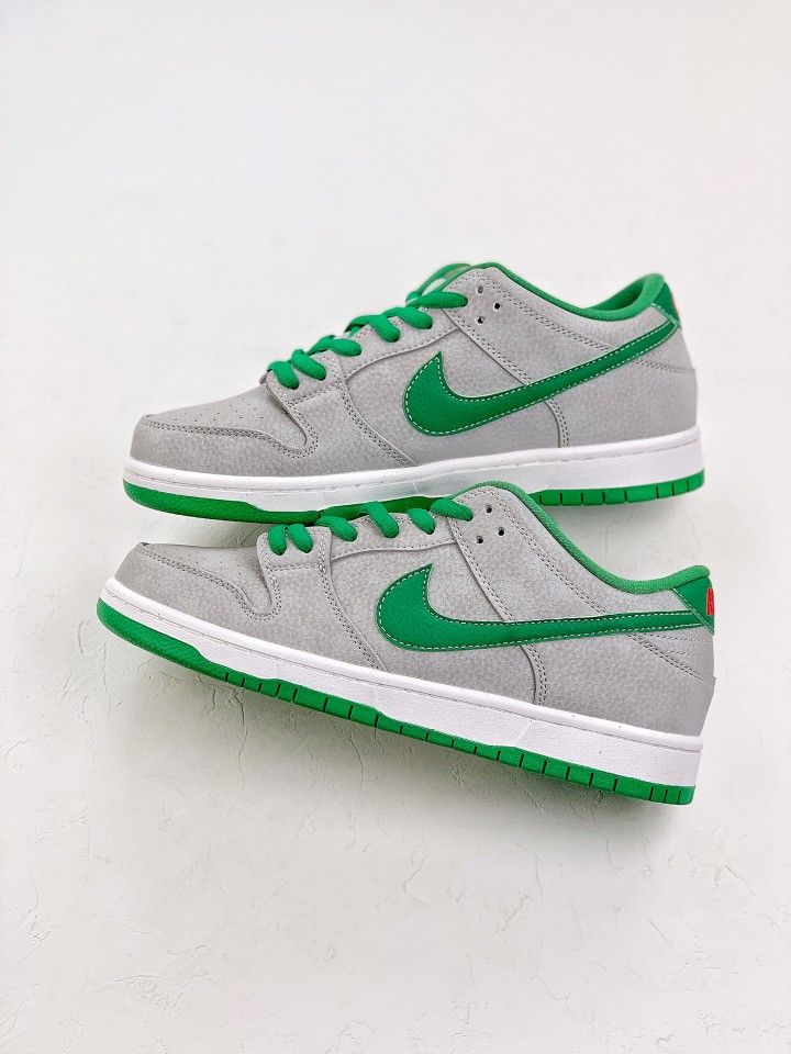 Nike sports shoes in all sizes