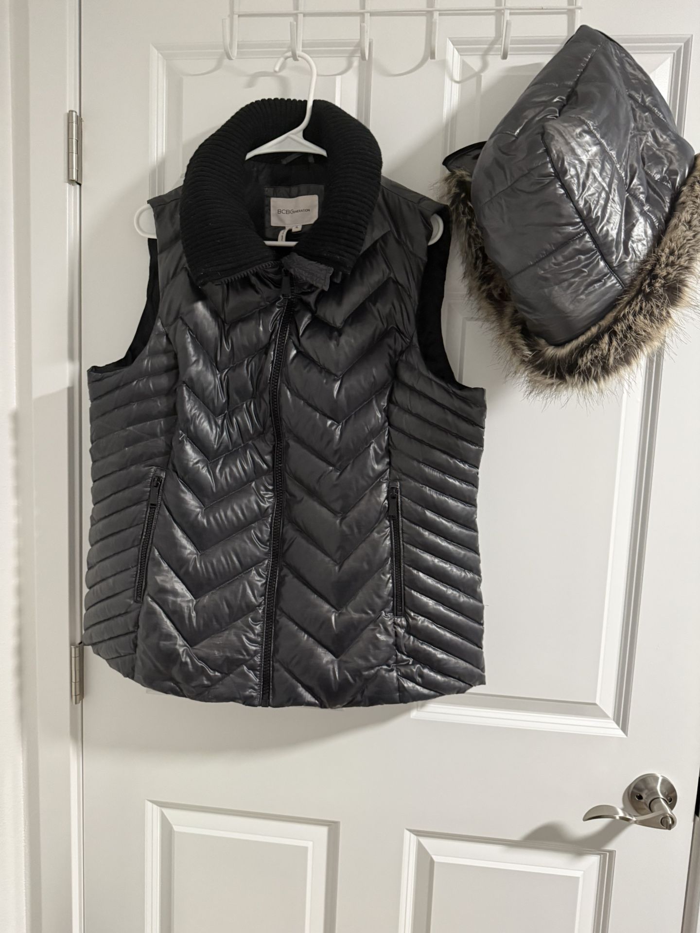 Woman’s Beautiful Vest With Fur Lined Hood