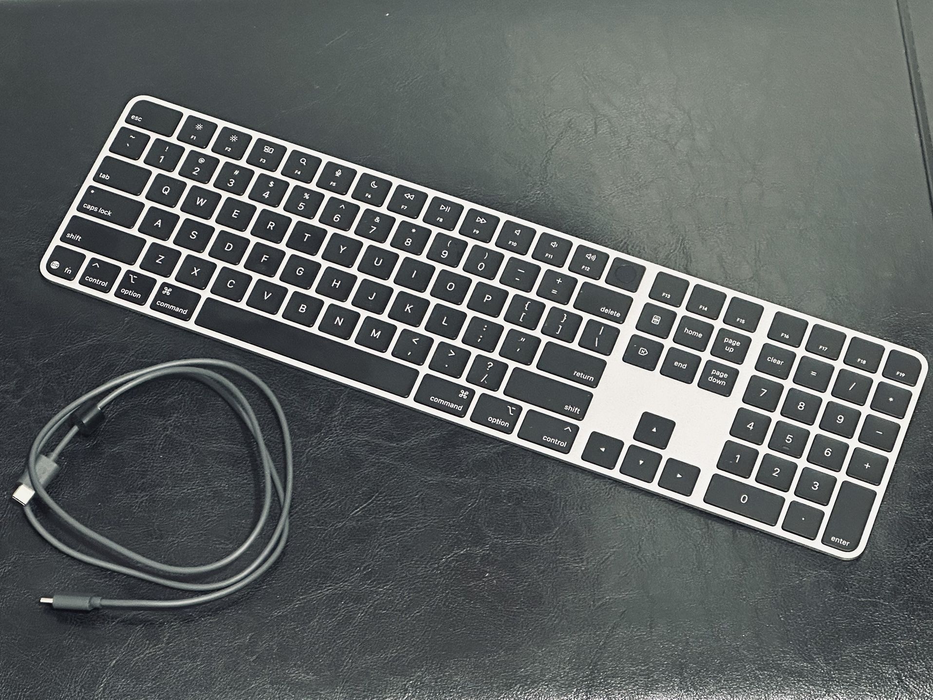 Brand New - Apple Magic Keyboard w/ Touch ID for Mac - Black Keys