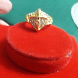 New Gold Tone "Jusus Ring Have Rhinestones Gold Tone Size 6,7,9,11 Mpu Serious Buyer Don't Deliver Cash Only 