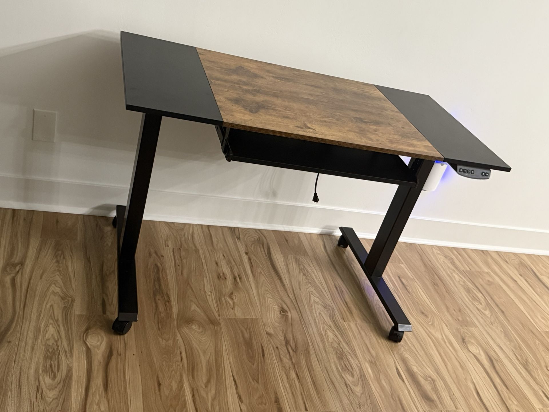 Adjustable Desk