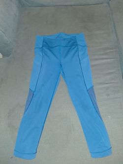 Brand: Lululemon blue shorts, small