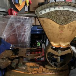 Antique Brass  pennsylvania mechanical scale 