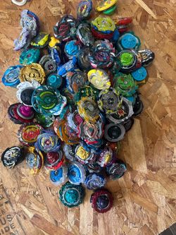 Beyblade lot