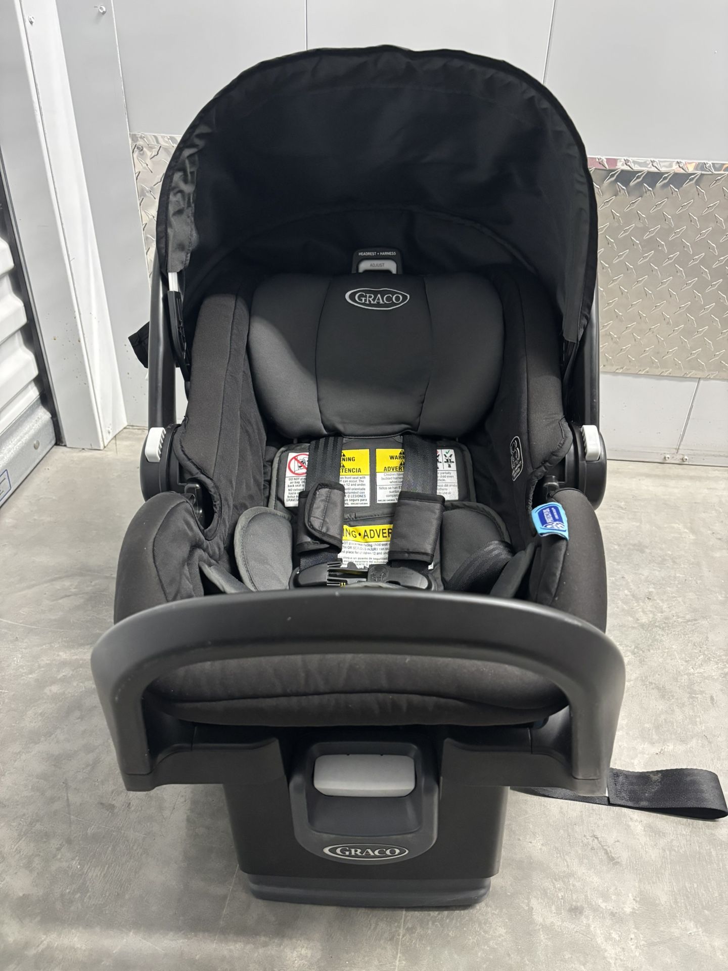Graco Snug Fit 35 Car Seat 