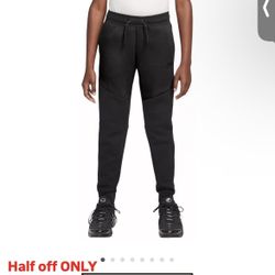 KIDS NIKE TECH SWEATS (SIZE-S)