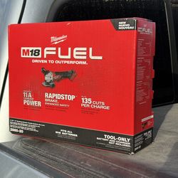 New Milwaukee M18 FUEL 18V Brushless Grinder (Tool Only)