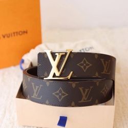 LV Initiales 40mm Reversible Belt M0566Q
