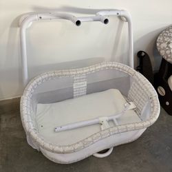 Baby Bassinet Bedside