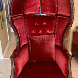 Dome Porter Chair Like New!!