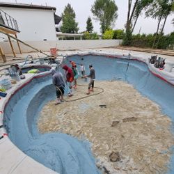 Pool & Equipment 