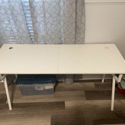 Modern White Computer Desk With Chair 