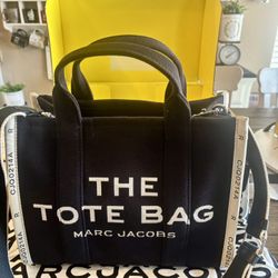Marc Jacob’s  The Tote Bag 