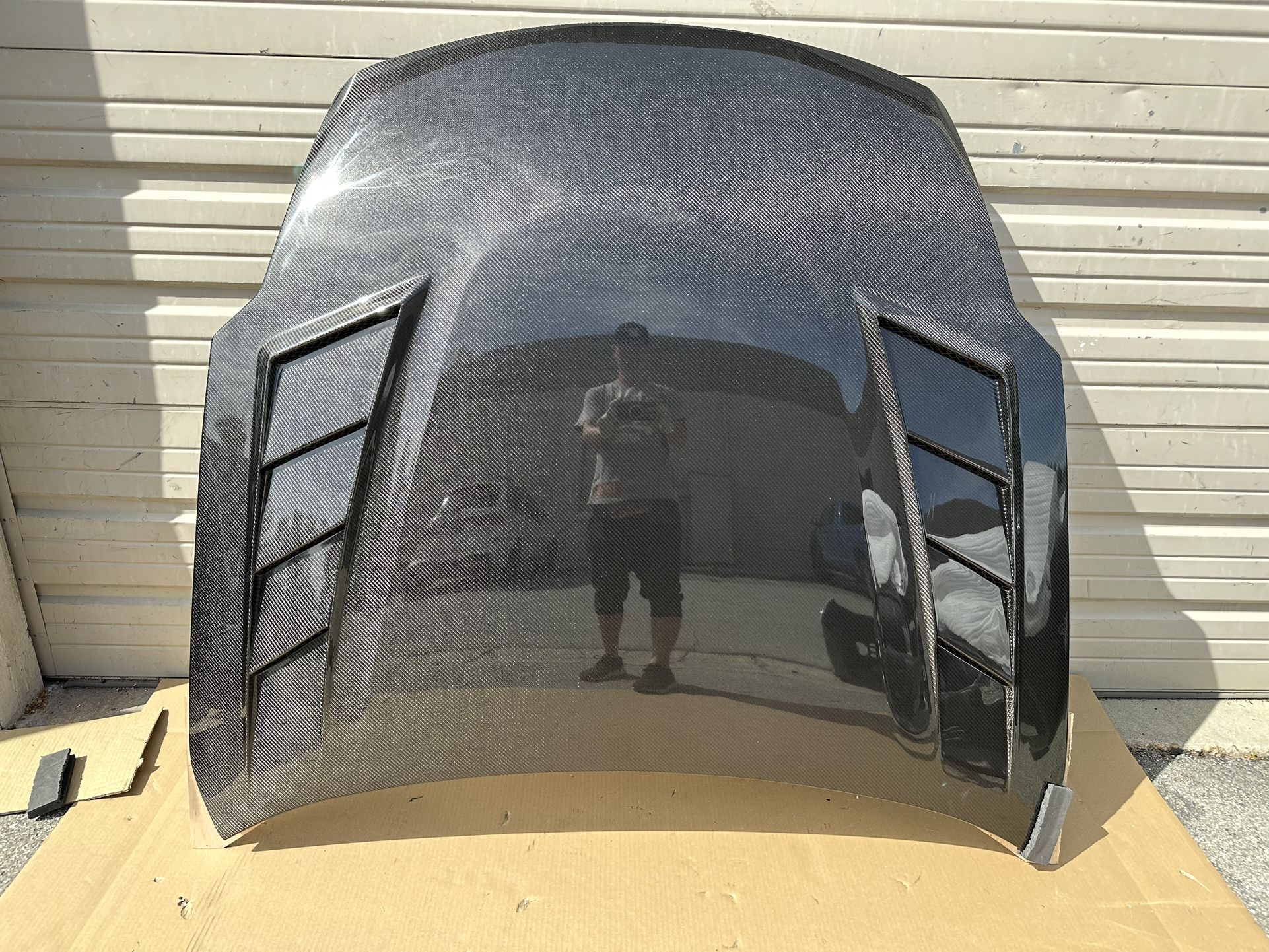 2003 - 2008 Nissan 350z VIS Racing Terminator GT Style Carbon Fiber Vented Hood