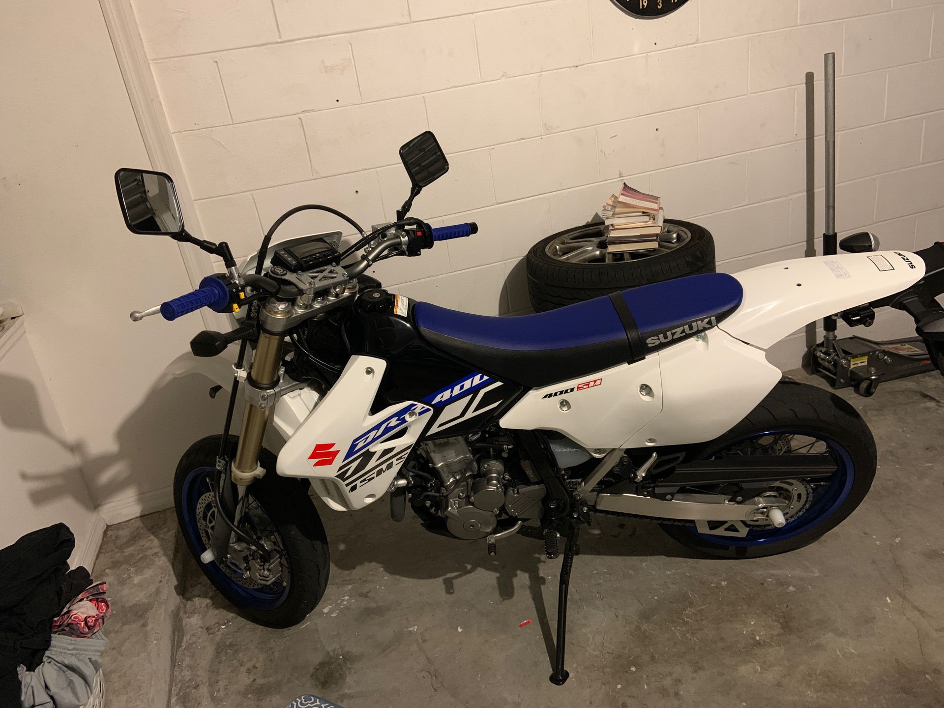 Suzuki 2019 motorcycle