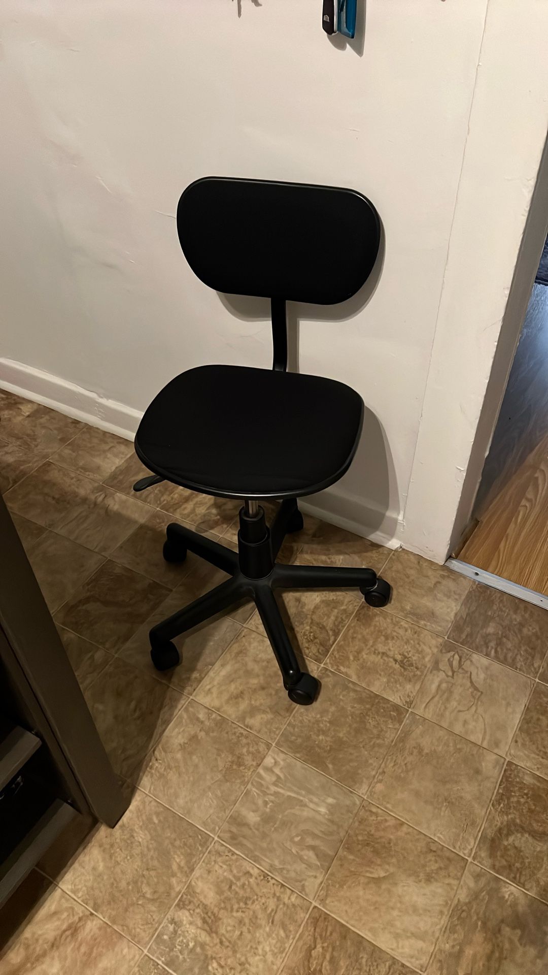 Adjustable Computer chair