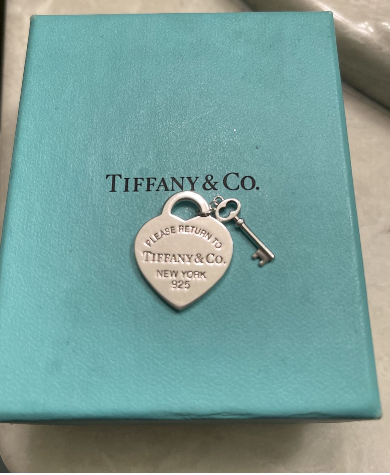 How to Sell Tiffany Jewelry, Tiffany Resale Value