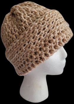 Beige/gold hat