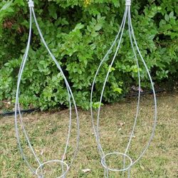 Pair of Metal Garden Planter Trellises 52" Tall!