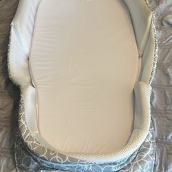 Baby Delight Snuggle Nest Portable Infant sleeper