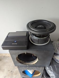 Skar audio sub and amp
