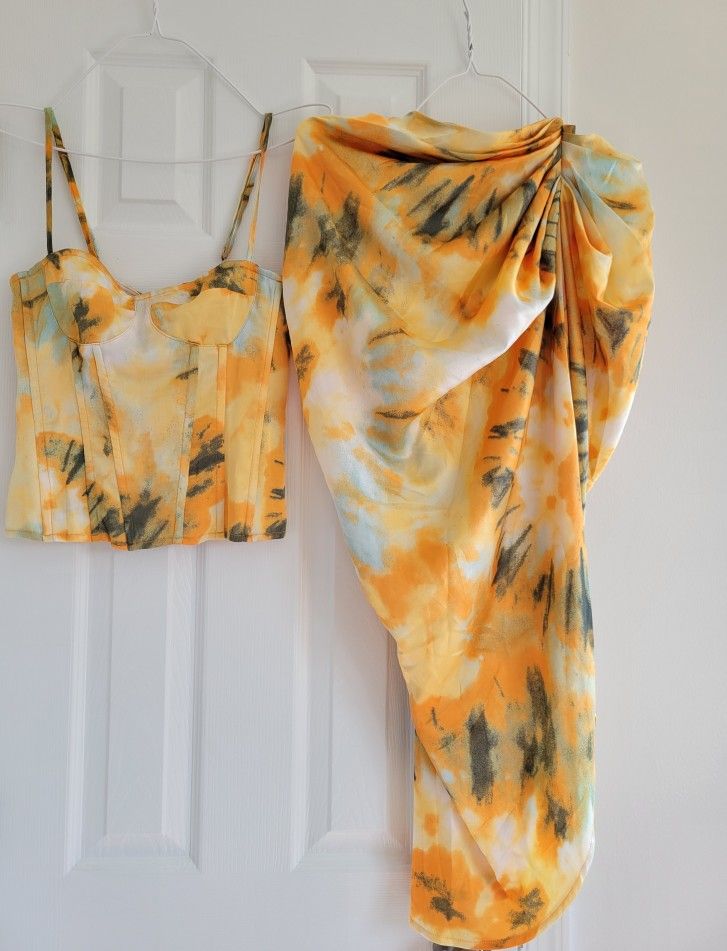 Prettylittlething Orange Tie Dye Print Structured Corset Top - UK Size 02