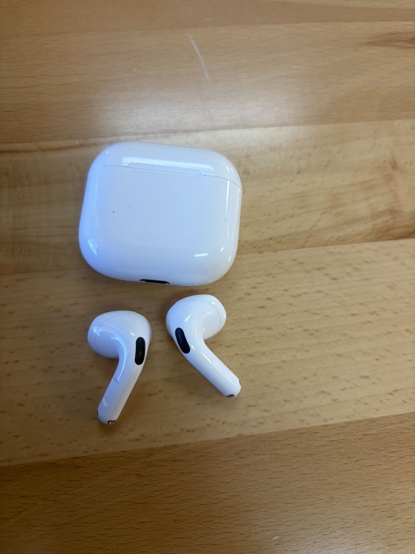 Apple AirPod 4th Generation 