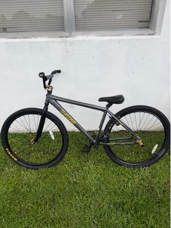 Throne bike