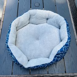 Small Cat Pillow Bed