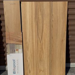 Lifeproof Lakeside Hill Oak 22 MIL Click Lock Waterproof Luxury Vinyl Plank Flooring