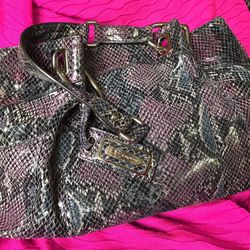  Makowsky Genuine Leather Purse