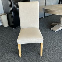 Five Dining Chairs   Restoration Hardware 