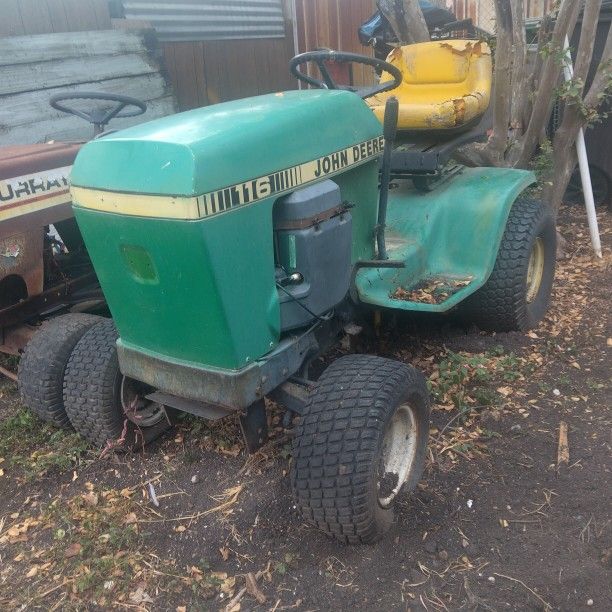 John Deere Garden Tractor