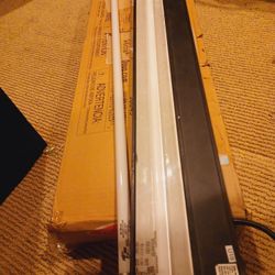 36" Zoo Med T5 HO Terrarium Hood with two reptisun 10.0 UVB bulbs