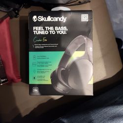 Skullcandy Crusher EVO BT headphones Brand New