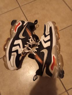 Nike Vapor Max Size 8.5