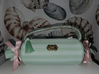 Makeup / accessory bag