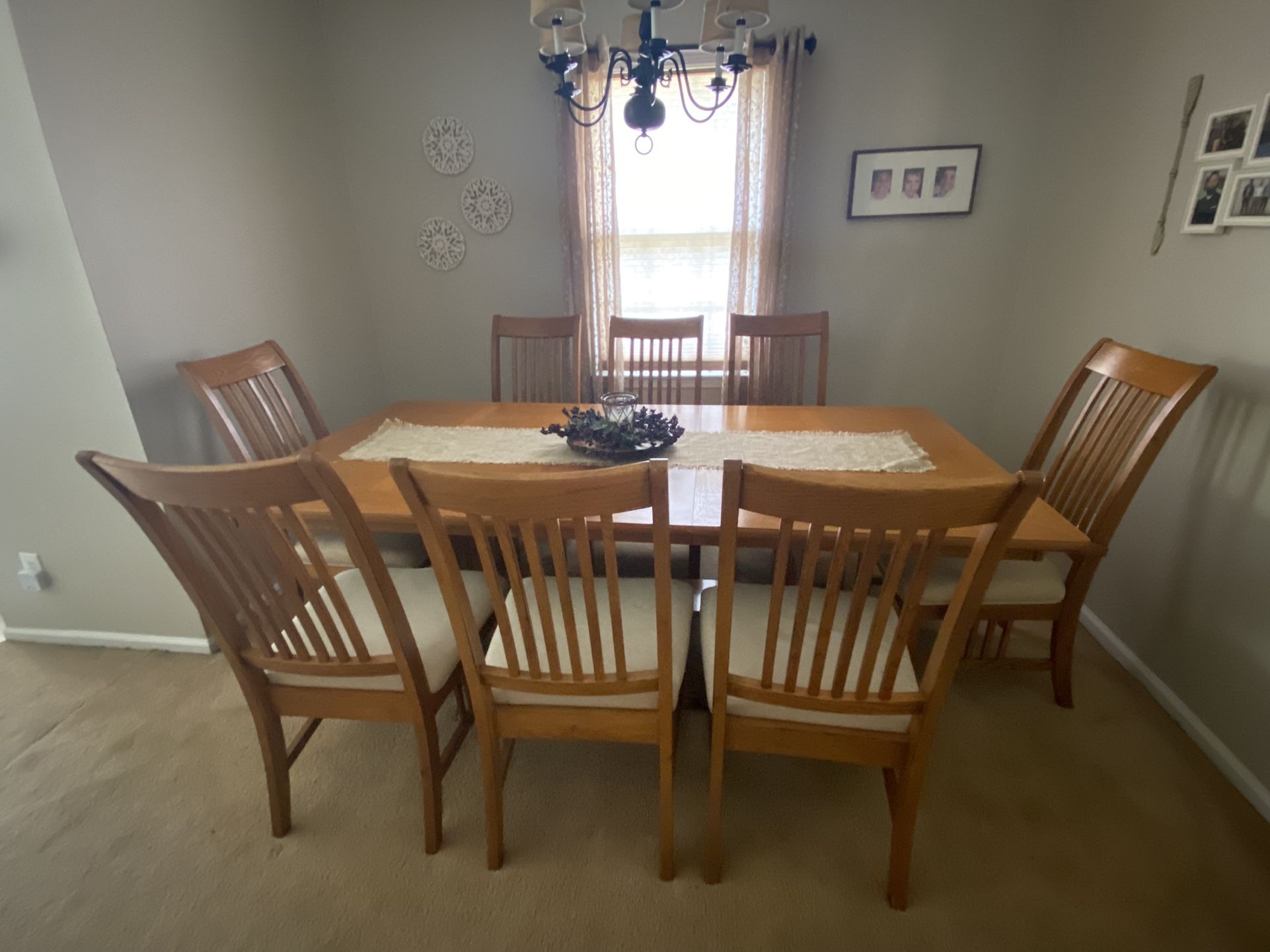 Mission style/craftsman style Dining room set