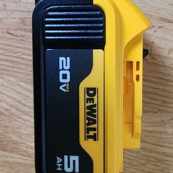 DeWalt DCB205 Battery 5.0ah