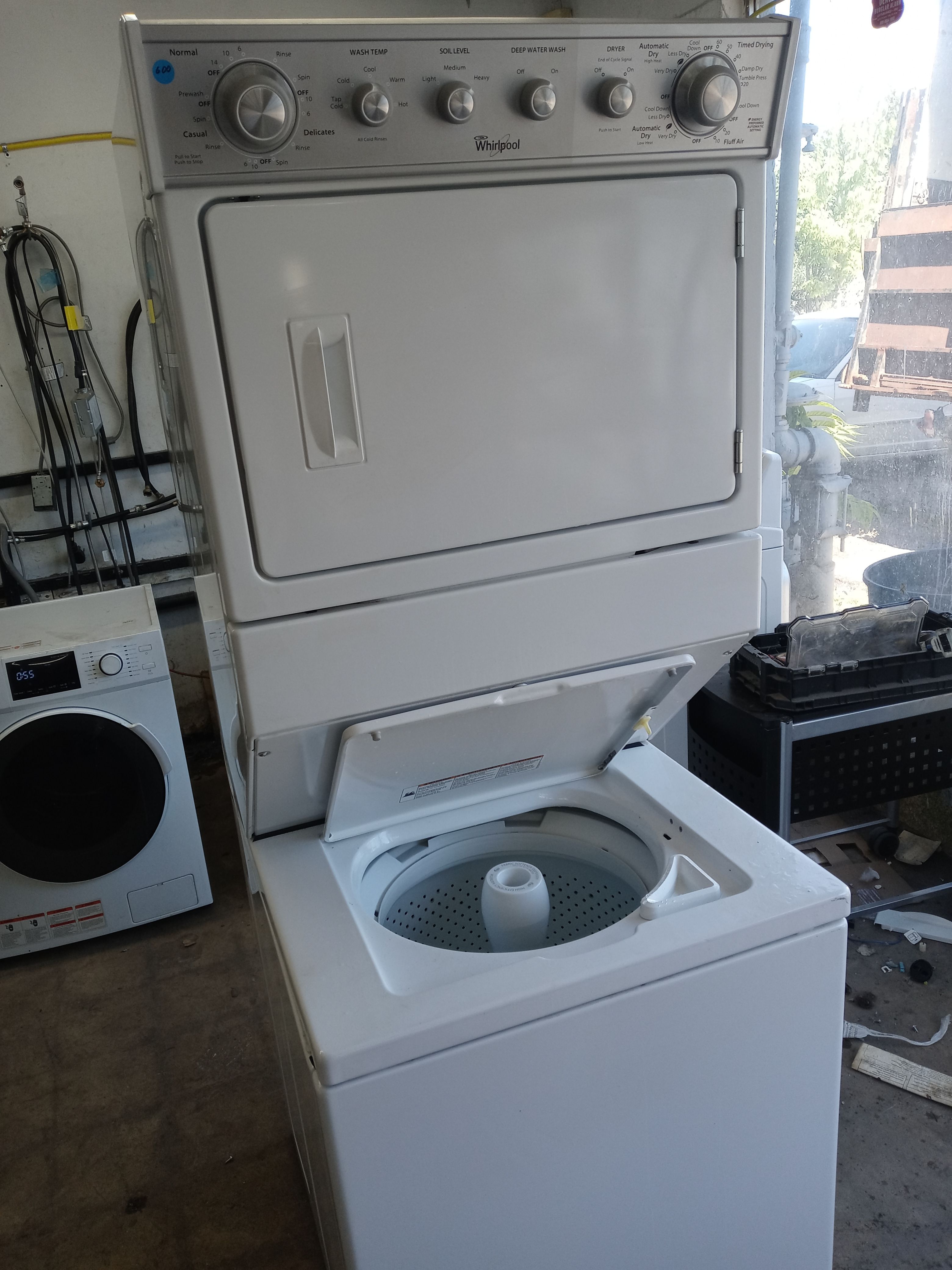 Whirlpool 27" unitized washer and dryer stack - Free delivery