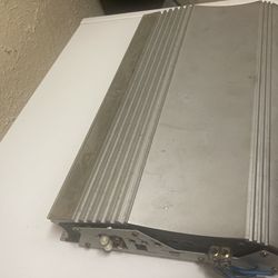 Power Acoustick (Bass Amp)