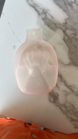 Nail soaking bowl
