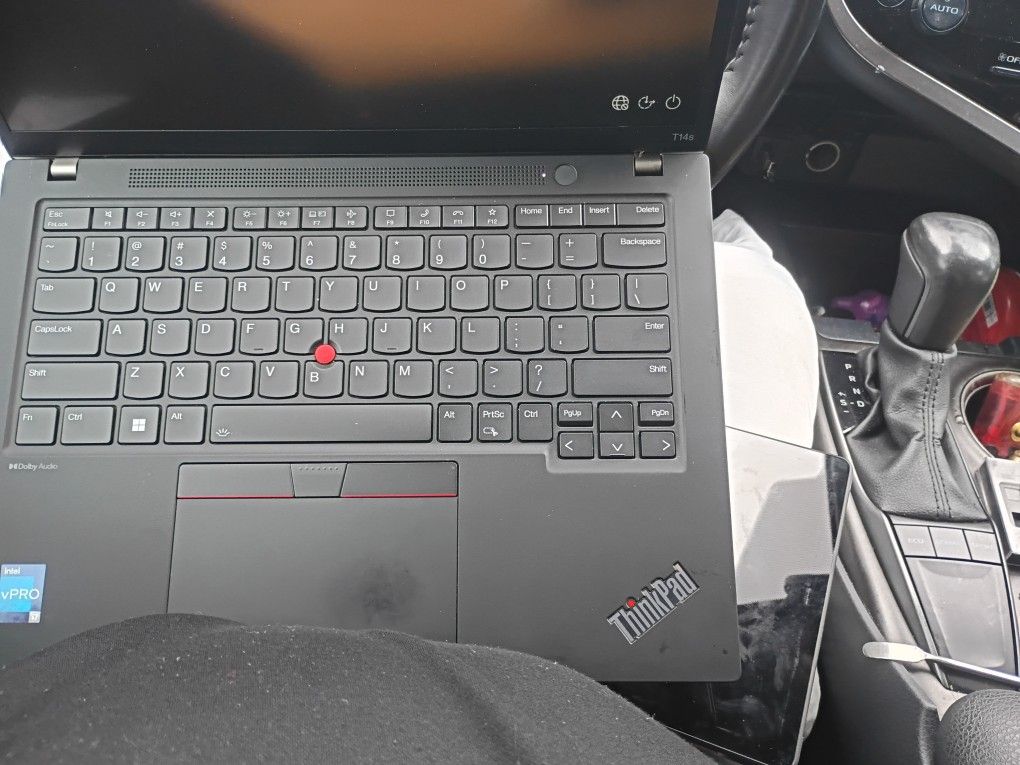 Think Pad Lenovo Laptop