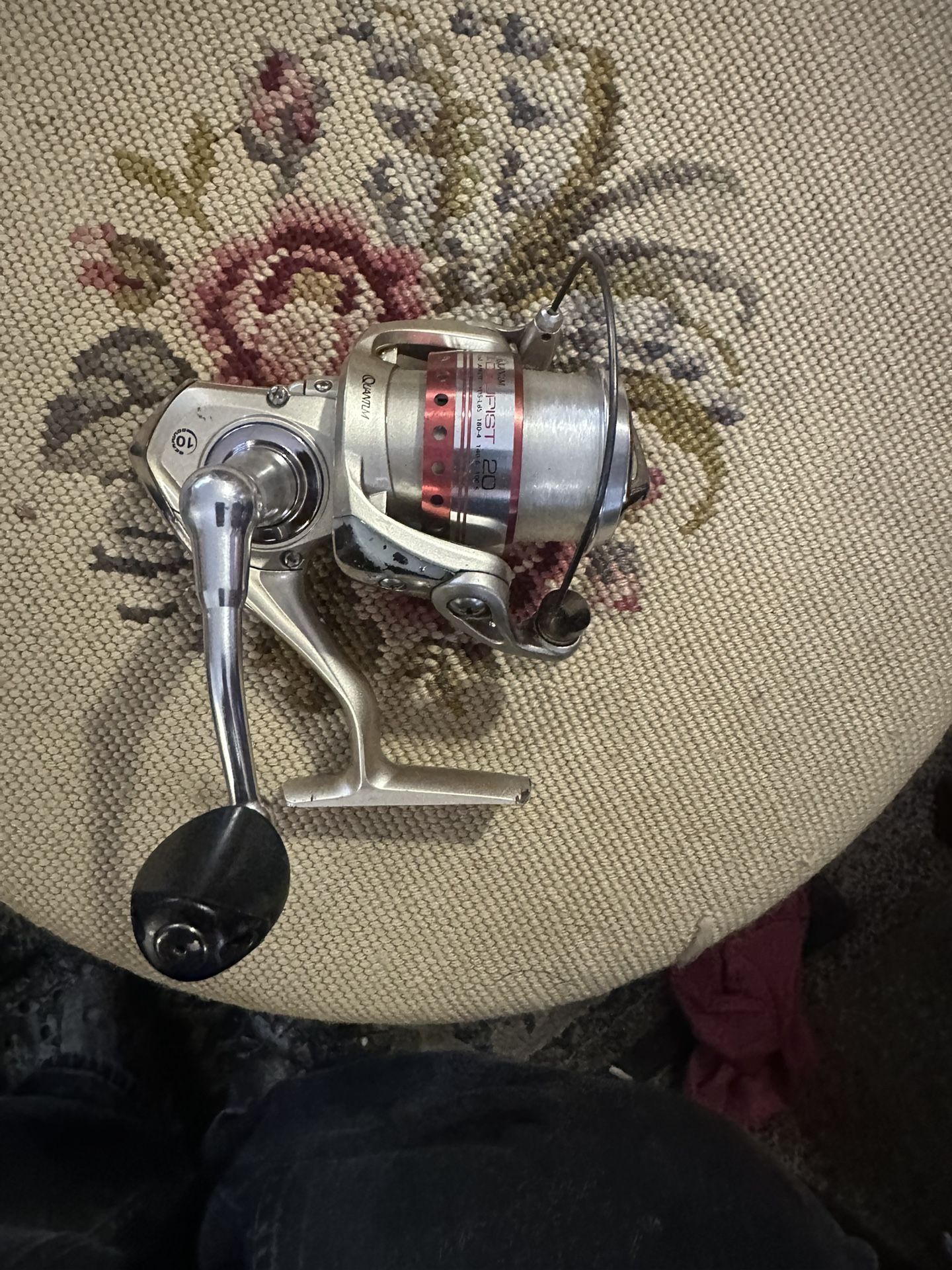 Quantum Accurist Spinning Reel Fishing 