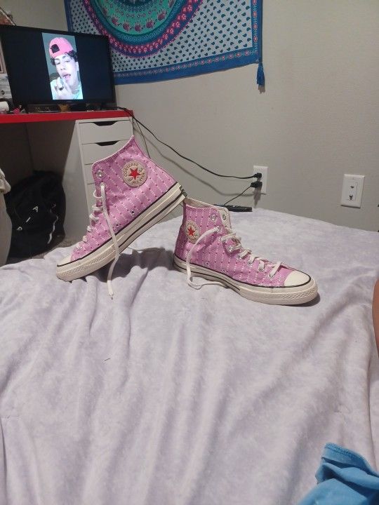 Heart Converse ❤️