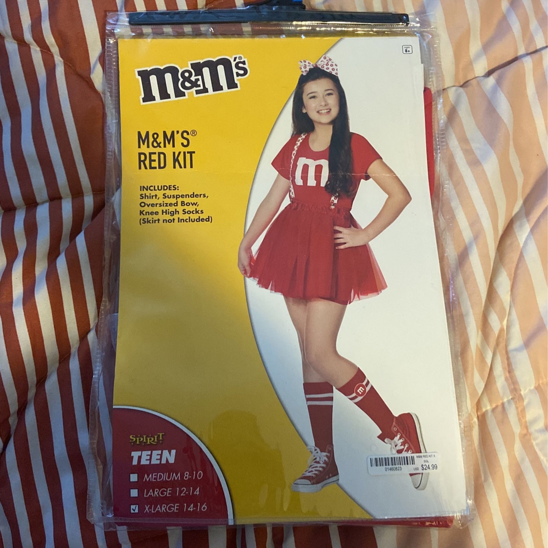 M&M Red Kit For Costume