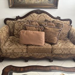 Vintage-Style Wooden 3 piece Sofa set with Cushions