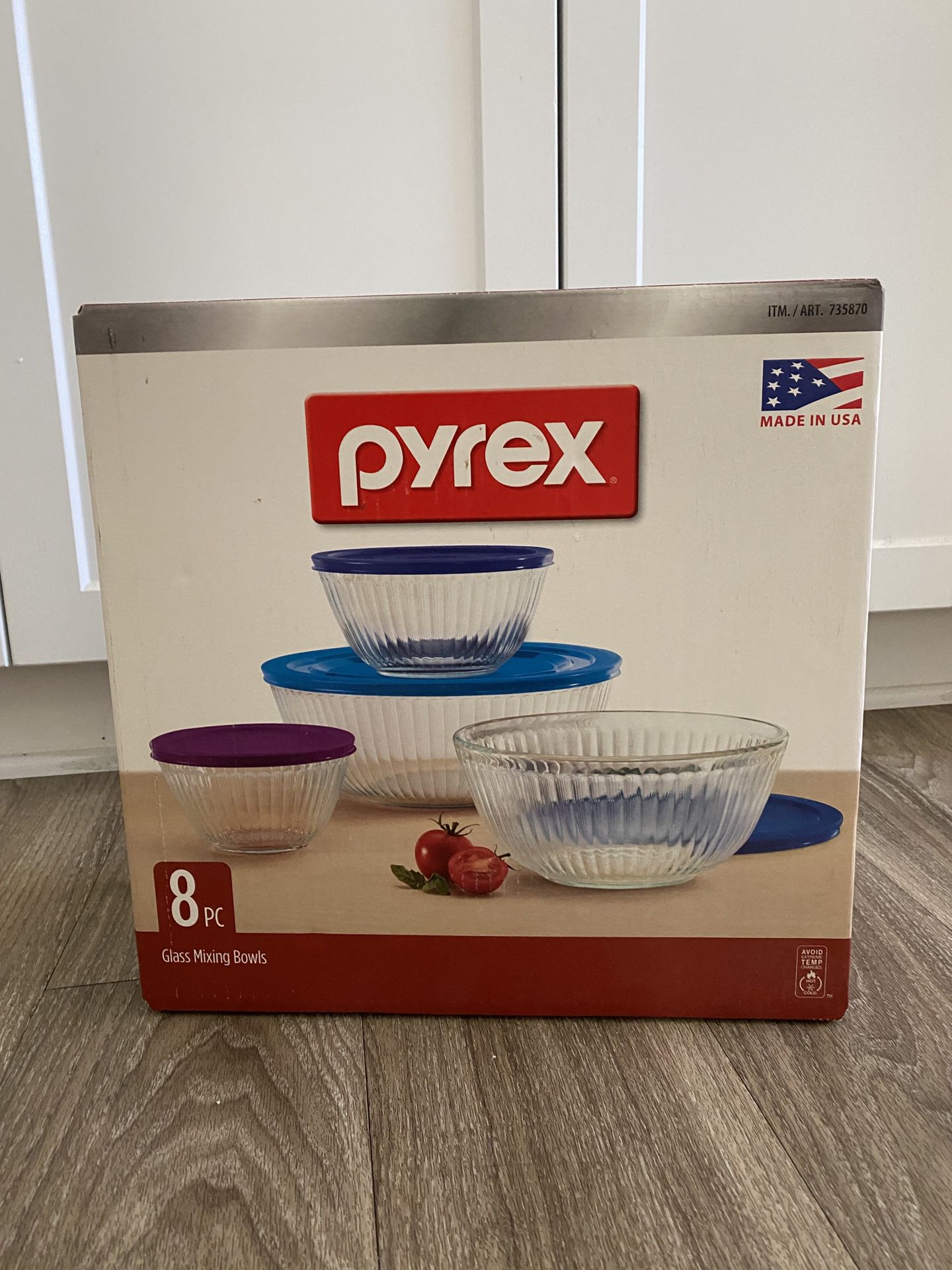 Pyrex 8pc glass bowls