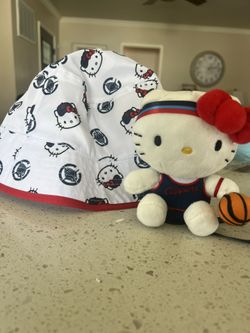 LA Clippers Hello Kitty Bucket Hat and Hello Kitty Magnetic doll 
